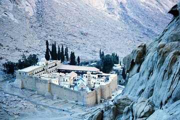 Dahab Safari from Sharm El-Sheikh: Canyon Salama & Blue Hole