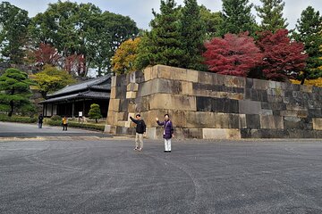 Tokyo's Imperial Palace & Nihonbashi Tour 