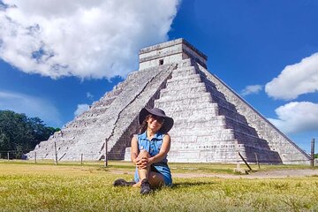 Tour Chichen Itza One of the Seven Wonders - With Transportation