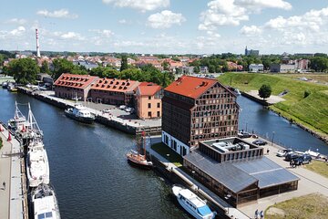 Private Old Klaipeda Guided Walking Tour