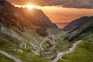 6-Days Transfagarasan, Transylvania & Maramures Wooden Churches from Bucharest