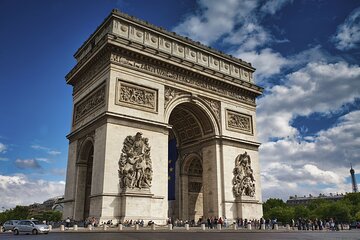 Paris Arc de Triomphe Entry and Mini Walking Tour