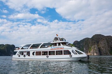 Halong Luxury Cruise with Buffet lunch from Hanoi with transfer