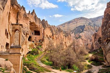 Full-Day Tour in Cappadocia (Small Group)