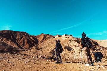 Private 4x4 Mleiha Dubai Trekking Experience with Museum visit