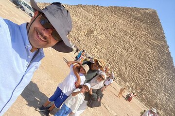 Sharm El-Sheikh: Full-Day Tour of Cairo and Pyramids by Bus