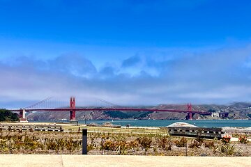 Presidio Walk to the Golden Gate Bridge