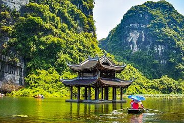 Ninh Binh Full Day Tour From Hanoi to Hoa Lu, Tam Coc, Mua Cave 