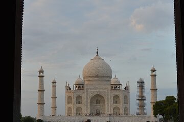 Same Day Agra Taj Mahal Tour by Express Train From Delhi