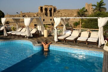 4 Day Nile Cruise Aswan to Luxor, Abu Simbel & Hot Air Balloon