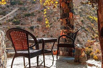 Private Full Day Birkat Al Mouz and Al Suwara Village Tour
