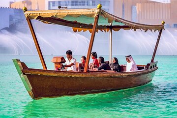 Experience Dubai Fountains Show on a Boat Ride