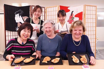 Tea Tasting & Japanese Sweets-Making Experience