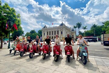 Hanoi By Vespa Tours: HISTORY + CULTURE + SIGHT + FUN 2,5 Hours