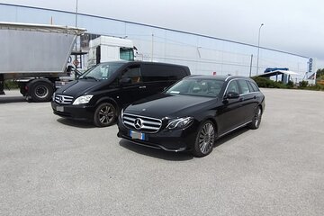 Fiumucino Rome Airport (FCO) to Sorrento - Round-Trip Private Transfer