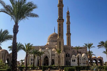 Sharm El Sheikh City Tour Visiting Al Mustafa Mosque and The Heavenly Cathedral