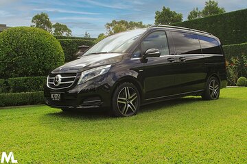 Sydney Airport Private Arrival Transfer: Families, Groups, Individuals 