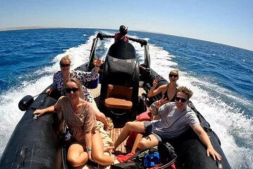 Hurghada Speedboat Trip to Orange Bay and Magawish Islands