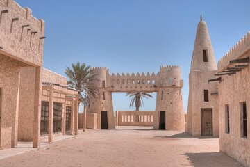 Private West Coast Tour to Richard Serra Sculpture, Zekreet Fort, Al Shahaniya