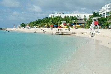 Doctor's Cave Beach and Snorkeling Private Tour 