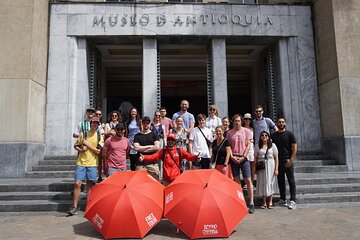 Shared Tour of the Historical and Cultural Center of Medellín