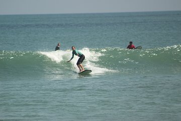 Private surf lesson by Malu Surf