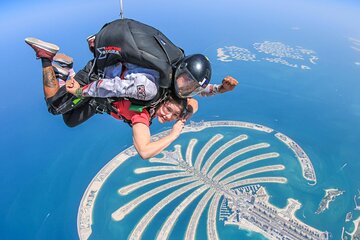 Dubai Skydive Tandem Over The Palm including Transfers