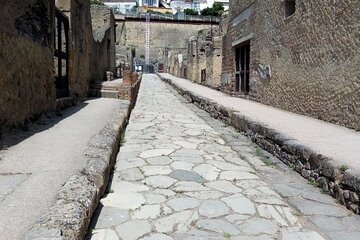 Full Day Tour Pompeii–Sorrento -Positano