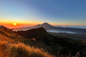 Mount Batur Sunrise Trekking with Natural Hot Spring