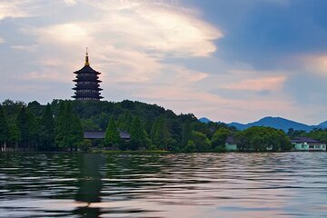 Full-day Historical Tour in Hangzhou with Pickup