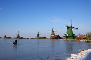 Zaanse Schans private tour Windmills 1/2 day in Jaguar S Type