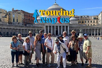 Private Guided Tour to discover the Heart of Naples 