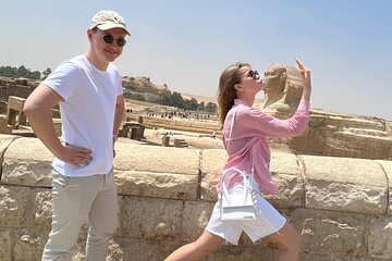 Cairo Private stop over to Giza Pyramids & sphinx, Local Market & Lunch