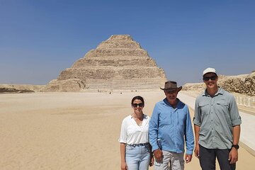 5-Hours VIP Private Day Memphis city ,Sakkara pyramids ,Dahshur