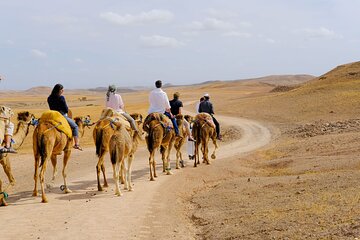 Dinner in the Agafay desert with camel ride included