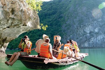 Ninh Binh: Hoa Lu - Mua Cave - Tam Coc 2-Day All-Inclusive 