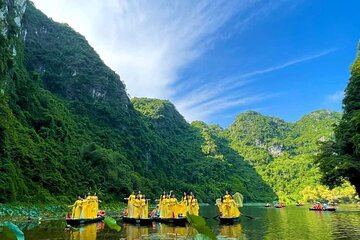 Hoa Lu- Trang An Boat Trip- Mua Cave Day Tour