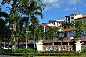 Shuttle From Liberia Airport To Pacifico Resort Condominiums - Playas del Coco 