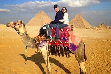 Cairo Over Day From Hurghada-Visit Pyramids &Sphinxes &Egyptian Museum 