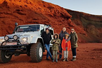 Private Silfra Superjeep Golden Circle & Snorkeling between Continents