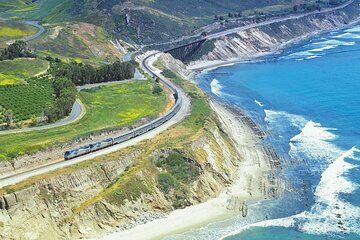 8-Day Tour from SF: Seattle Amtrak Coast Starlight Redwood