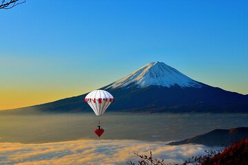 Private Mount Fuji Tour with English Speaking Chauffeur