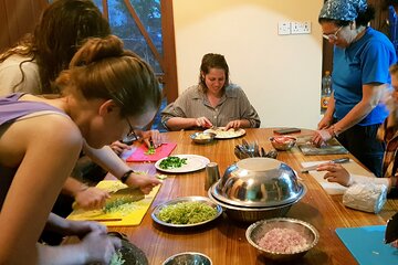 Nepalese Momos or Dal Bhat Cooking Class (Cook with Delight)