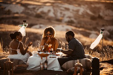 2 Hours Private Sunset Picnic Tour in Cappadocia