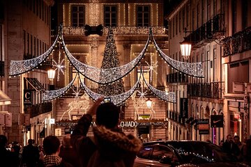 Lisbon by Night: Private Christmas Lights Photo Walk With a Local