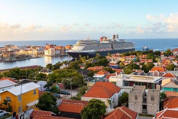 Half Day Curaçao Cultural Tour and Mambo Boulevard 