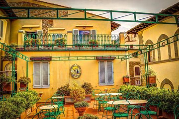Private transfer from Genoa to Florence with 2 hours for sightseeing