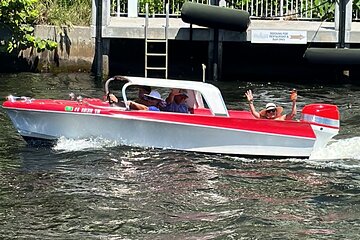 2 Hour Classic Self Drive Boat Rental in Fort Lauderdale