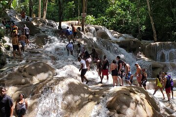 Shopping and Dunns River falls from Montego Bay to Ochi Rios