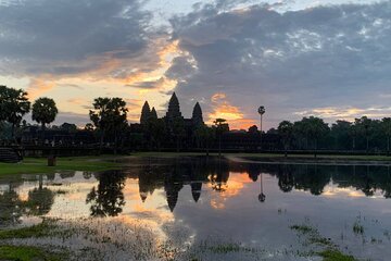 Angkor Wat Sunrise and Tonle Sap Cruise Sunset Tour